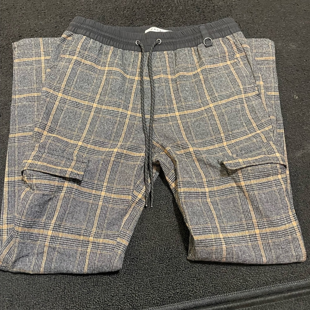 Pac-sun Pleated cargo pants